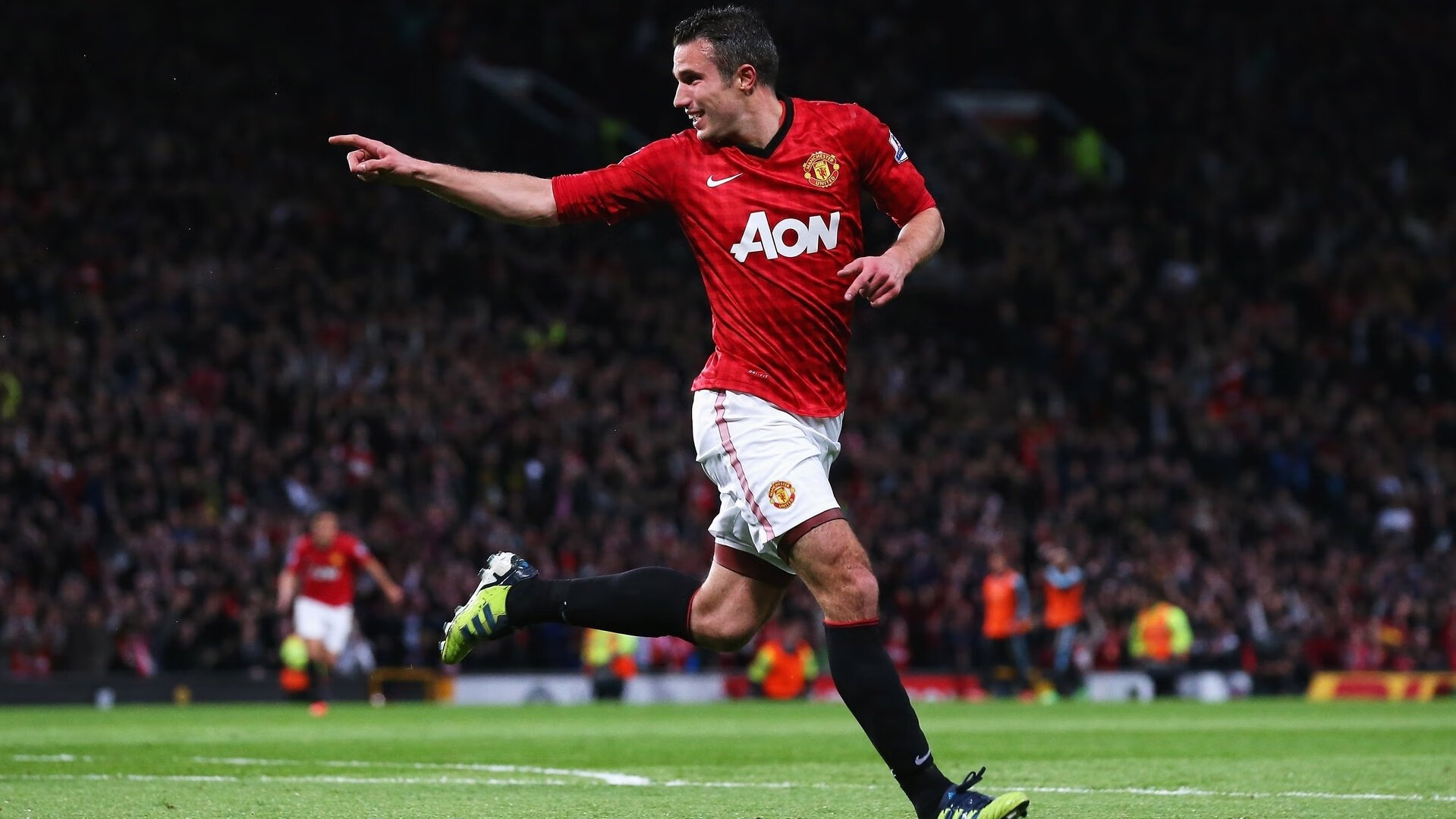 世界杯VAR争议话题再度升温，wave your flag世界杯